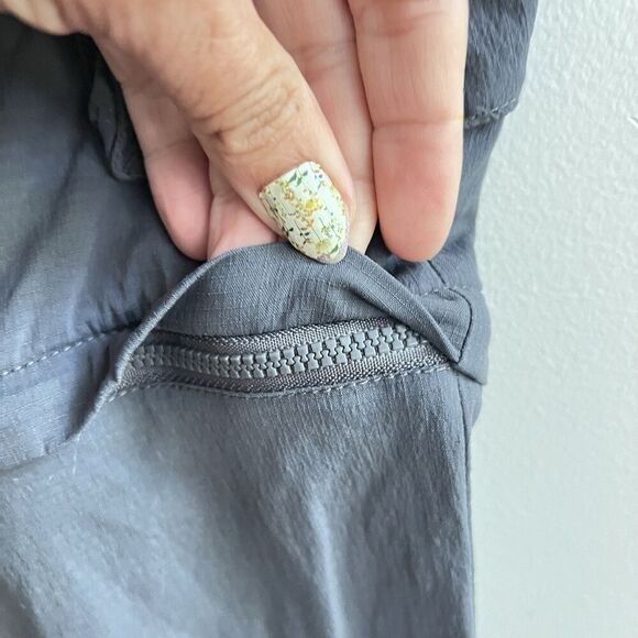 prAna Convertible Pant Women 8 Gray Performance Pockets Roll Up Hiking Camping - Picture 9 of 16